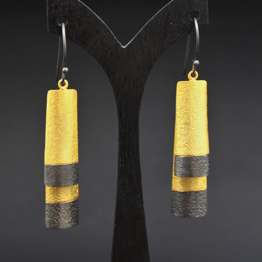 SAQQARA gold plated earrings - Design with character