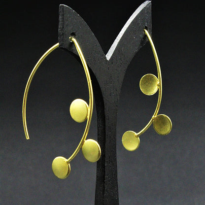 SAKURA gold-plated earrings - Design with character