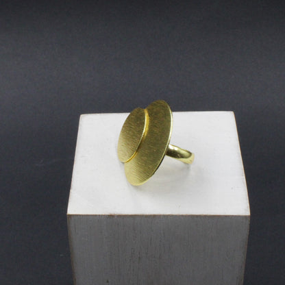 Gold plated ECLIPSE ring - Design with character